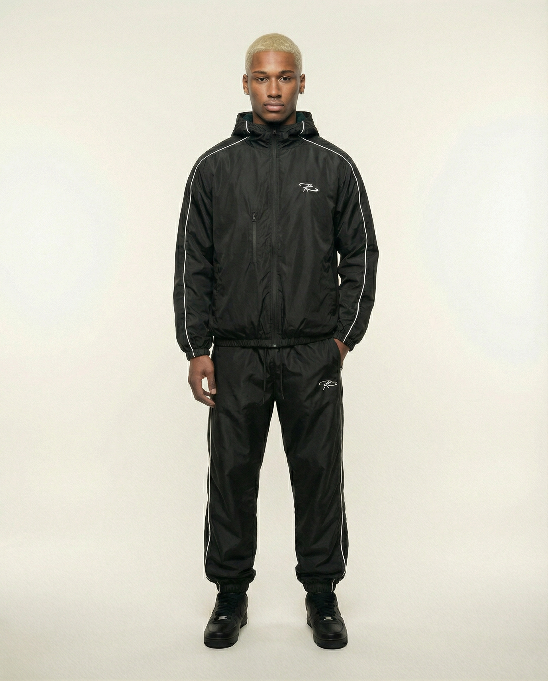 APEX WINDBREAKER BLACK SET